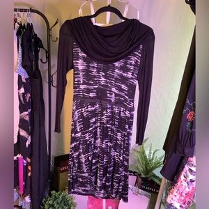 Kensie EUC  Black patterned long sleeve dress Size Small